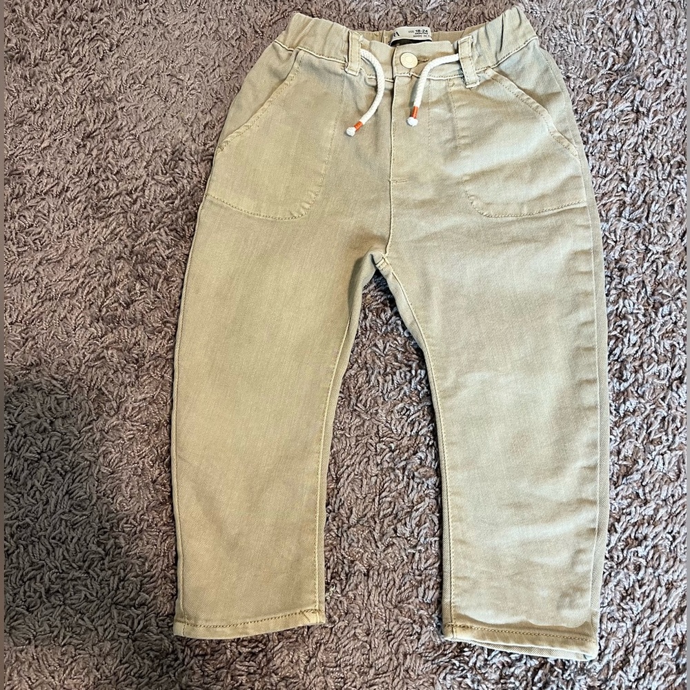 Zara Jeans